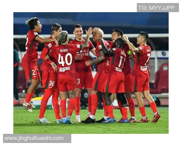 上海足球队的崛起与发展探秘展现城市体育力量的无限可能