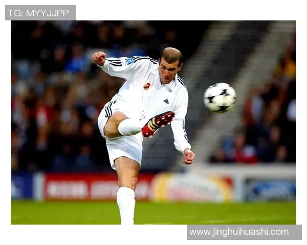 中场指挥官的魅力与智慧足球明星们的战术艺术与团队精神